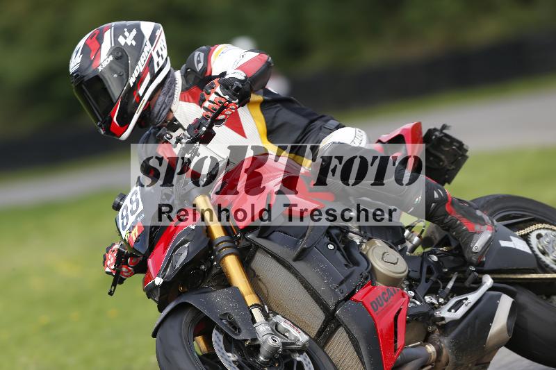 /53 16.09.2025 Track Day Domi Aegerter ADR/Gruppe rot/88